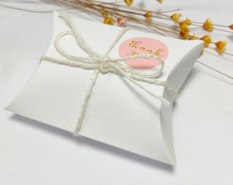 Geschenkschachtel Minitüten Gästegeschenk Hochzeit weiß 9 cm x 6,5 cm Schmuckgeschenk Verpackung zum selber falten Candy Box Kraftpapier