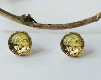 1 paio di piccoli orecchini a bottone verdi in foglia d'oro 18k, orecchini luminosi in resina, acciaio chirurgico, regalo speciale per gioielli vintage da donna femminile
