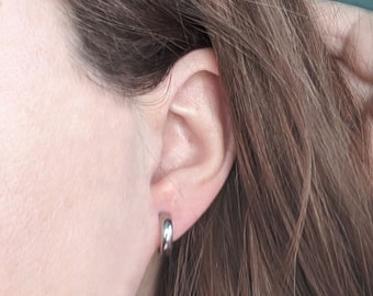 1 pair of round titanium hoop earrings, nickel-free earrings, women's folding hoop earrings, stud earrings, diameter 10 mm
