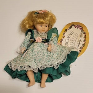 Artmark 1998 Crowne Fine Porcelain Dolls Candy New With Tag