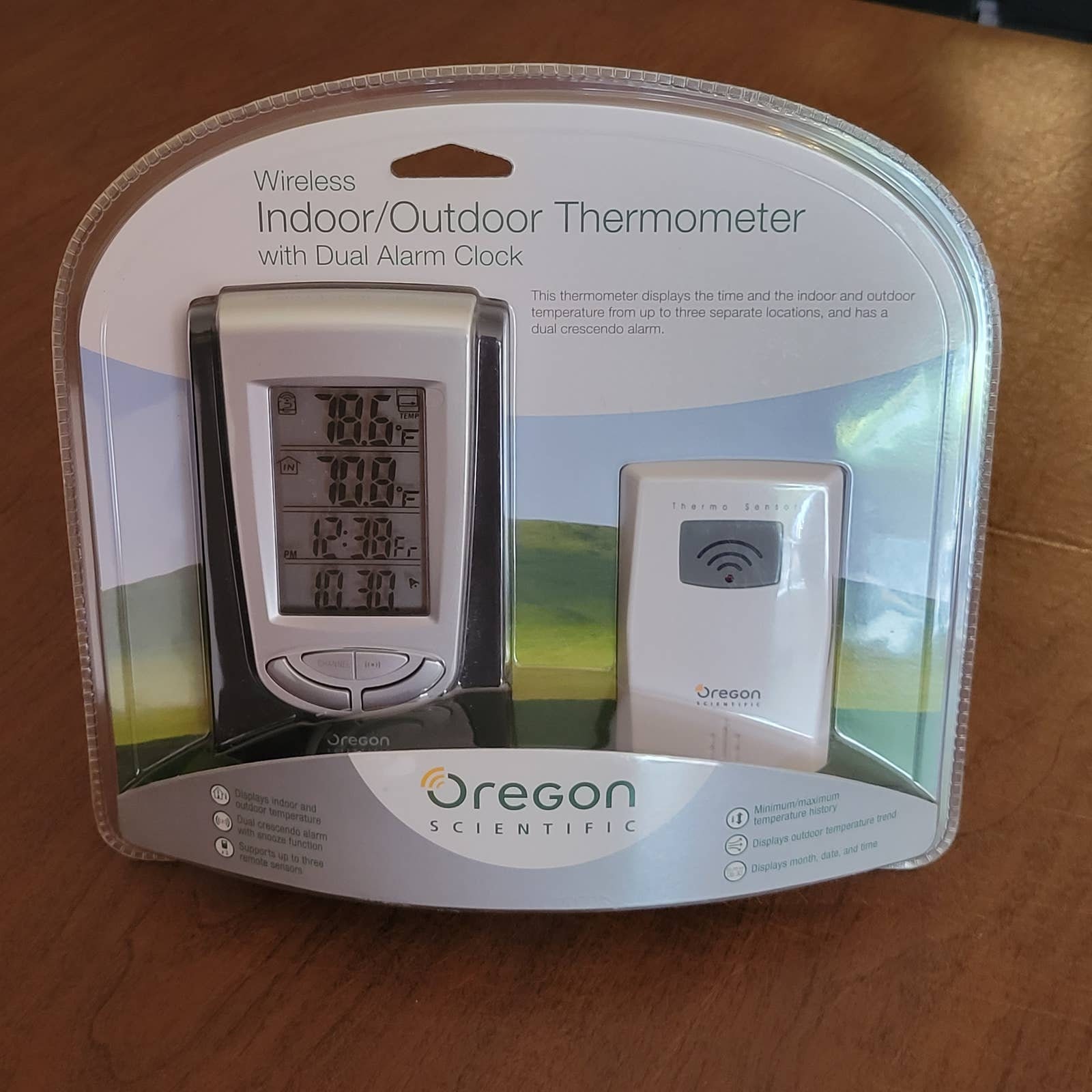 Oregon Scientific Wireless Indoor Outdoor Thermometer Rar188 New, Sealed 