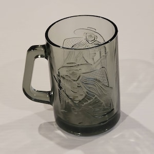 Vintage 70s McDonalds Sports Hamburglar Hockey Smoked Glass Mug