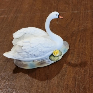 Rare Vintage Ceramic Sandizell Hofner Swan Figurine