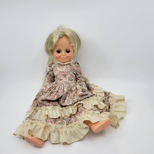 Vintage 1968 Ideal Toy doll with blonde growing hair. 16&quot; tall.