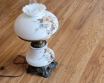 Vintage Accurate Casting Hurricane Parlor Table Lamp 20&quot; tall