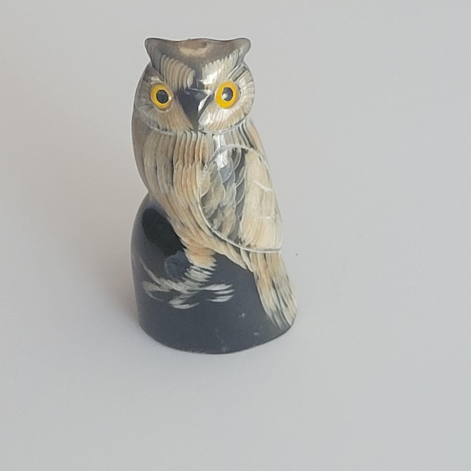 フクロウの水牛角彫刻置物 ヴィンテージ彫刻水牛の角フクロウの置物彫刻 高さ2.75インチ - Etsy 日本