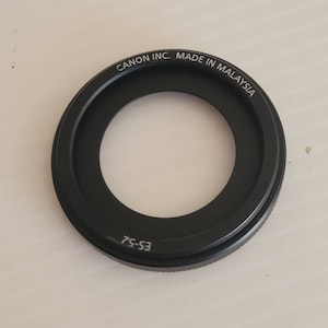 Genuine Canon ES-52 Lens Hood