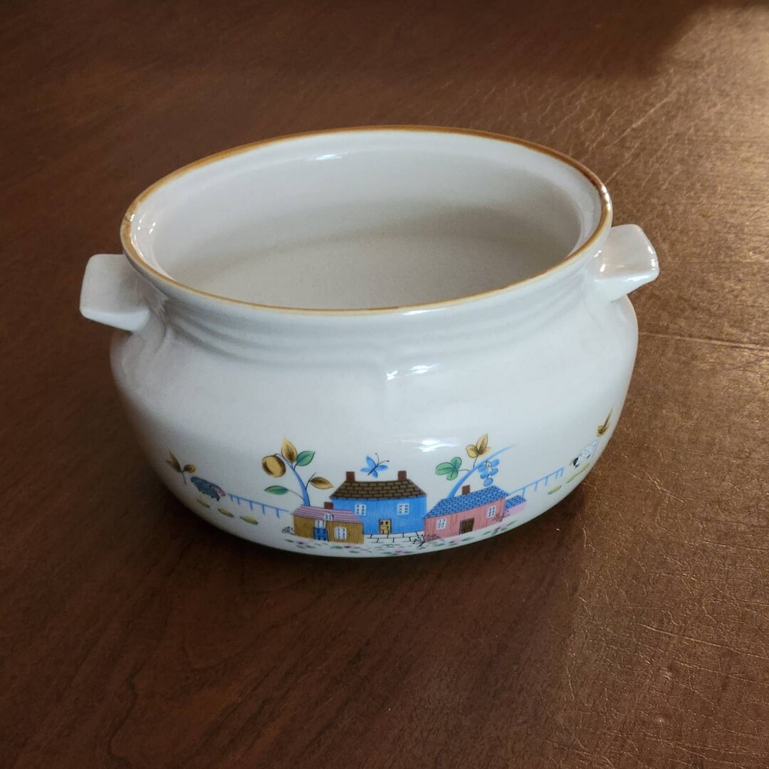 Vintage International Heartland Stoneware Soup Tureen Japan Casserole
