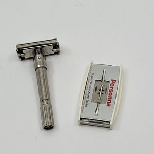 Gillette slim adjustable - Etsy 日本