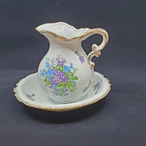 Vintage Lefton China Hand Painted Spring Bouquet 4585 Small Pitcher   Creamer With basin bowl   underplate