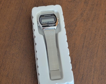 Micronta LCD クォーツ クロノグラフ デジタル腕時計 ヴィンテージ ラジオシャック 新品