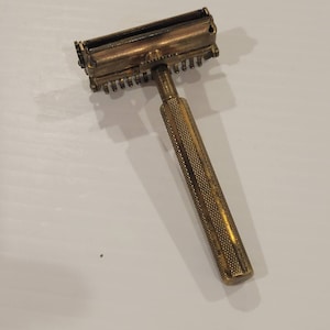 Vintage Valet Autostrop Safety Razor Gold Tone. New York, USA - Etsy