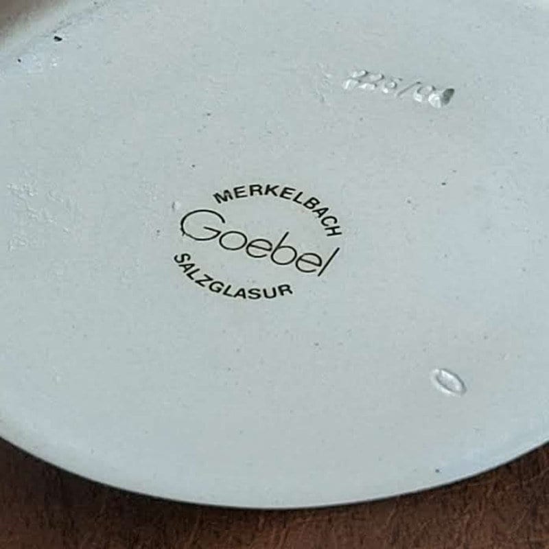 ゲーベル Goebel ミュシャ プレート 特大36㎝ グッドニュース ゲーベル フンメル フィギュア #539 TMK7 花を持つ少年