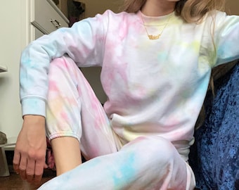 pastel sweatsuit