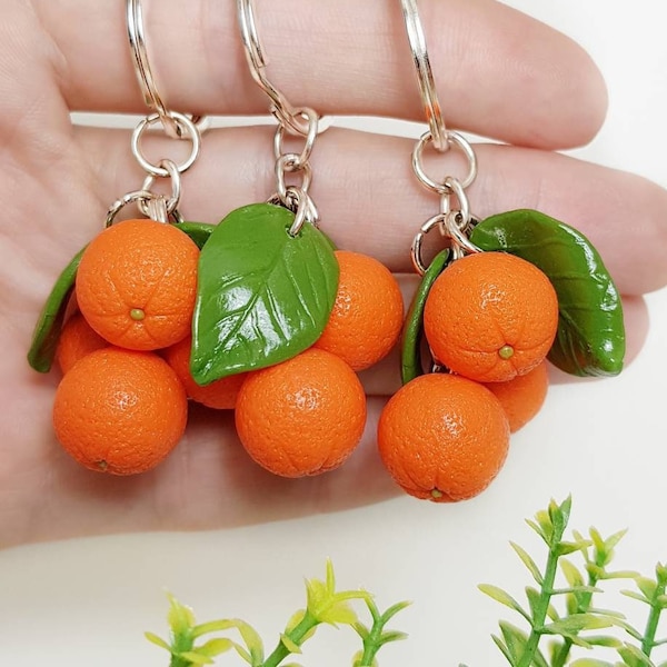 Polymer clay handbag charm Bag charm Orange keychain Mandarin orange accessory Polymer clay fruit pendant Fruit accessory Food keychain