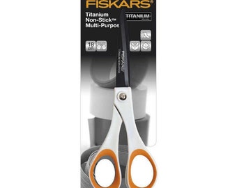 Fiskars 18cm Tijeras antiadherentes de titanio de propósito universal