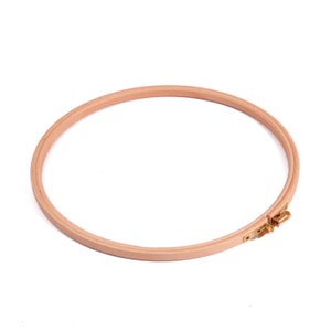 Embroidery Hoop 9 inch