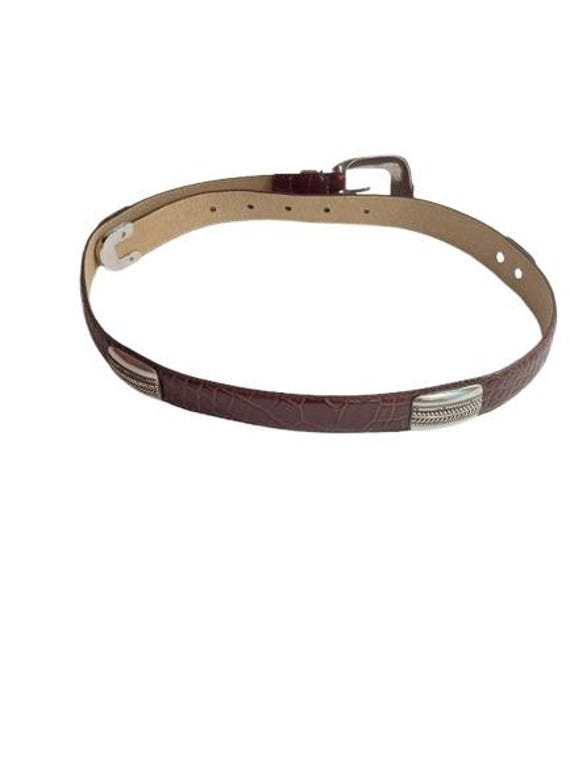 Vintage 1998 Mens Skinny Western Belt Brown Embossed Leather  display picture 1