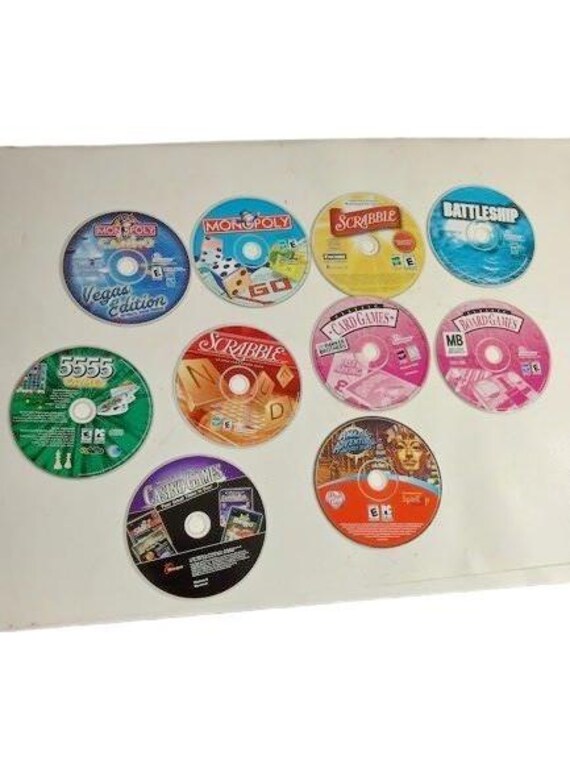 35 + Piece Lot PC Games CD Roms Mystery Hidden Object Detective