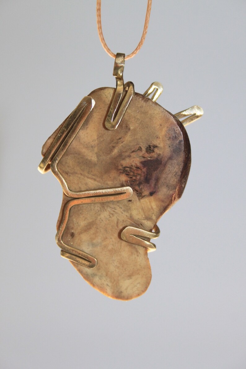 Original et unique Pendentif perle d/' EUCALYPTUS Healing wood.