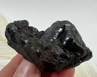 ヘマタイト鉱物標本（モロッコ産）約75mm | MHE074 - Etsy 日本