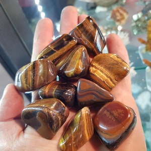 Tiger Eye Tumbled Stone (1 p. - 4.99) , Mineral  , Crystal , gem , stone , gift , rock , Shiny