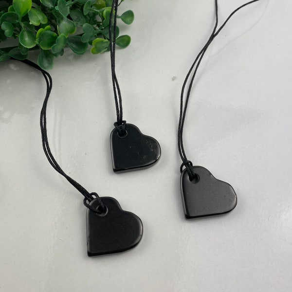 Colgante de corazón de Shungite, collar, piedra curativa, protección contra el estrés geopático, Shunite negro, collar negro, regalo, piedra, N7422