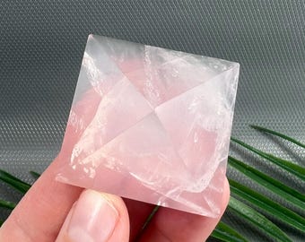 Lovely Pink Quartz Pyramid , Mineral , Crystal , Gem , Stone , Gift , Collection , NA3774