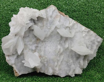 Incredibile Calcite su Calcedonio dalla Bulgaria, Cristallo, Minerale, Cristallo di Calcite, Gemma, Regalo, Pietra, Roccia, Collezione, N2274