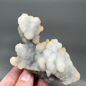 Erstaunlicher Chalcedon, blauer Chalcedon aus der Djerkovo-Mine, Laki, Bulgarien, natürlicher Kristall, Mineral, NA900