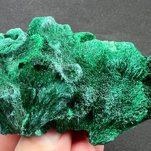 Velvet Malachite , Malachite Unpolished Stone , Natural , Green Crystal , Malachite Gemstone , Green Mineral , collection , NA396