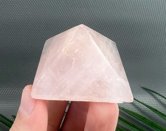 Lovely Pink Quartz Pyramid , Mineral , Crystal , Gem , Stone , Gift , Collection , NA3669