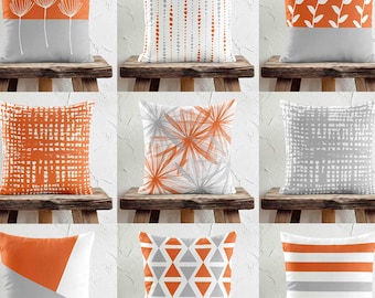 Funda de cojín naranja quemado • Cojines decorativos gris claro para sofá