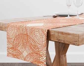 Camino de mesa moderno de mediados de siglo en color naranja quemado para cocina y comedor.