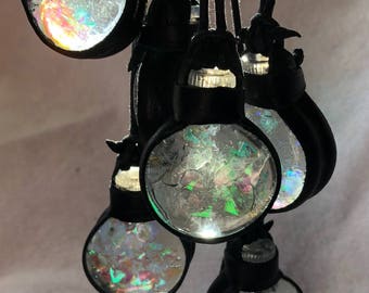 Brillante ópalo amuleto ligero-arriba Fauxpal colgante de vidrio translúcido arco iris cuero collar