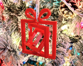 Christmas Present Gyro Ornament | Spinning Gift Box | 3D Printed