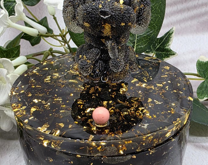 Black Obsidian Crystal Chip Resin Box with Gold Flakes – Puppy Lid Keepsake Dish – Spiritual Storage Box