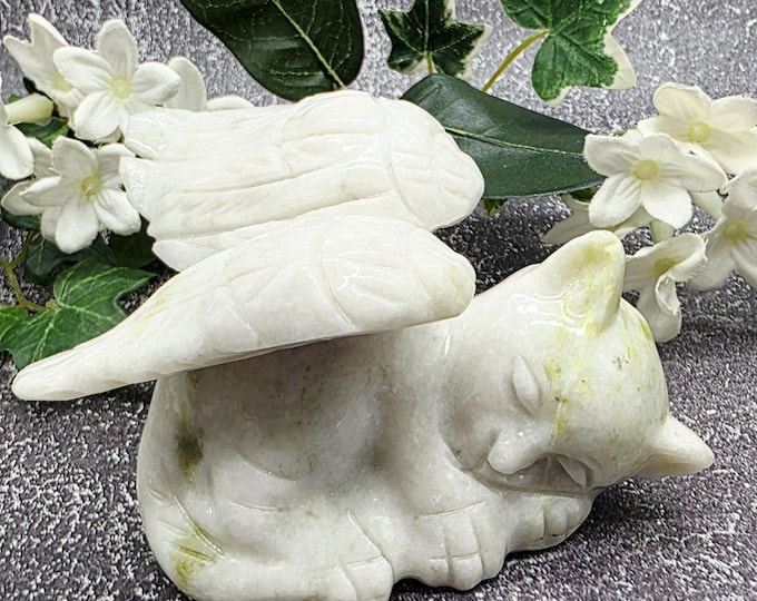 Xiuyan Jade Winged Angel Cat, Pet Memorial Gift, Jade Cat Statue, Pet Loss Gift, Jade Healing Crystal, Spiritual Decor