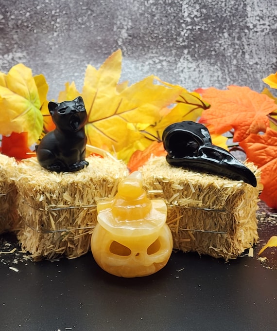 Halloween Decor Gemstone Set, Calcite Jack-O-Lantern, Black Obsidian Raven Skull, Black Obsidian Cat, Set Of 3 Crystal Gothic/Halloween deco