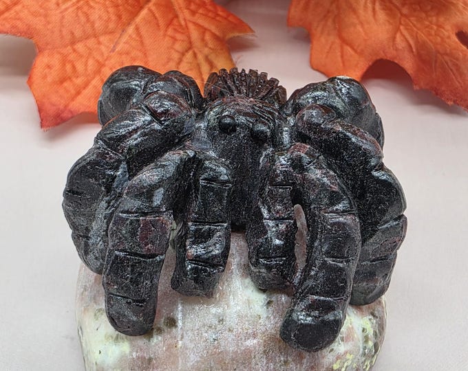 Garnet Spider Carving on Natural Stone, Gothic Halloween Decor (2.20" Tall)