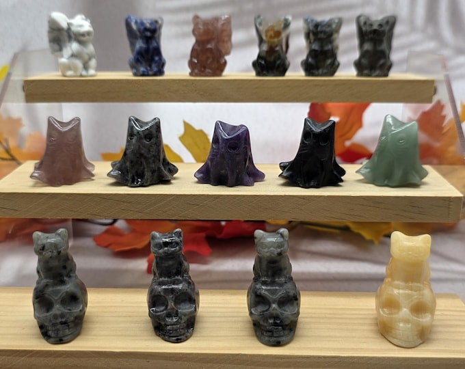 Mini Crystal Ghost Cat Set: Halloween Carvings - Howlite, Labradorite, Agate