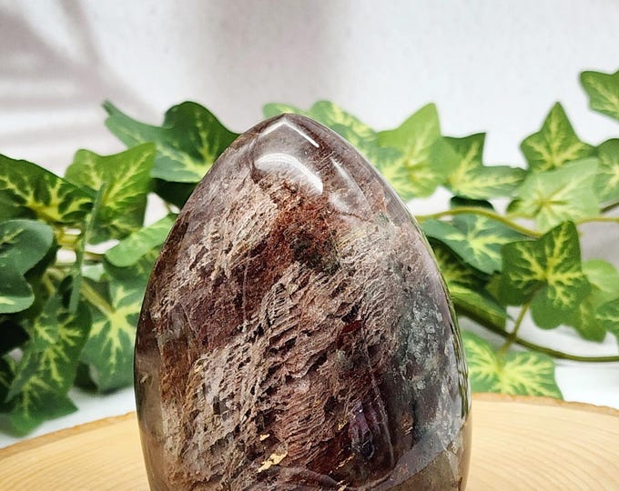 Red Garden Quartz Lodolite Freeform: Thousand Layers Crystal