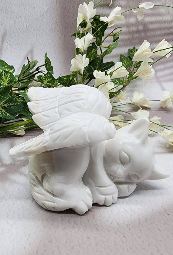 White Agate Winged Angel Cat, Gemstone Memorial Angel Cat Statue, Pet Loss Fiqure Gift, Pet Remembrance Carving, Natural Crystal Energy