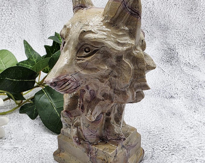 Picture Jasper Wolf Bust Carving, Hand Carved Stone Sculpture, Rustic Wildlife Decor