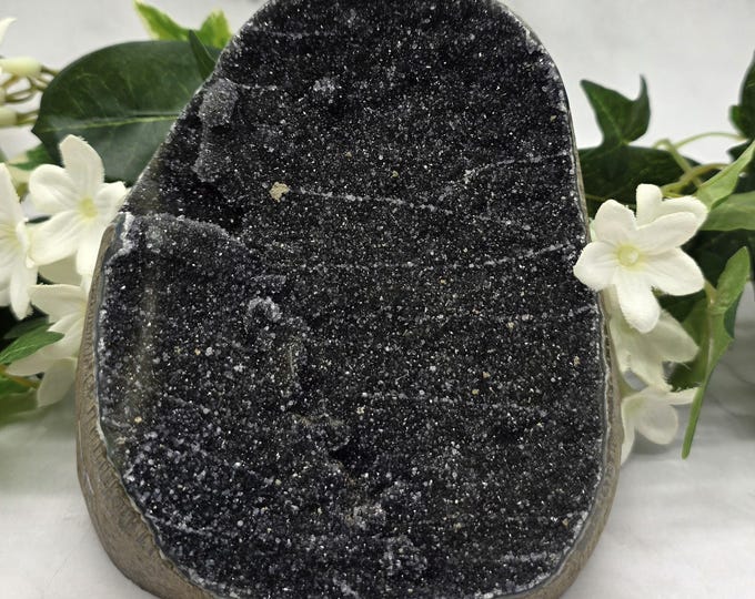 Large Black Amethyst Geode, Uruguay Amethyst Cut Base, Natural Crystal Cluster, Healing Stone, Mineral Specimen Décor, 3 Pounds 6 ounces