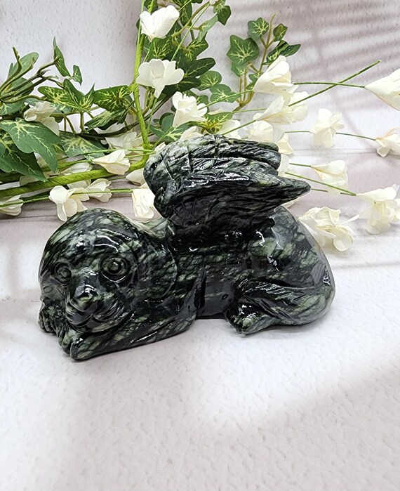 Xiuyan Jade Winged Dog Memorial Statue Pet Loss Gift Angel Dog Carving Healing Gemstone Keepsake Thoughtful Grieving Gift Pet Remembrance