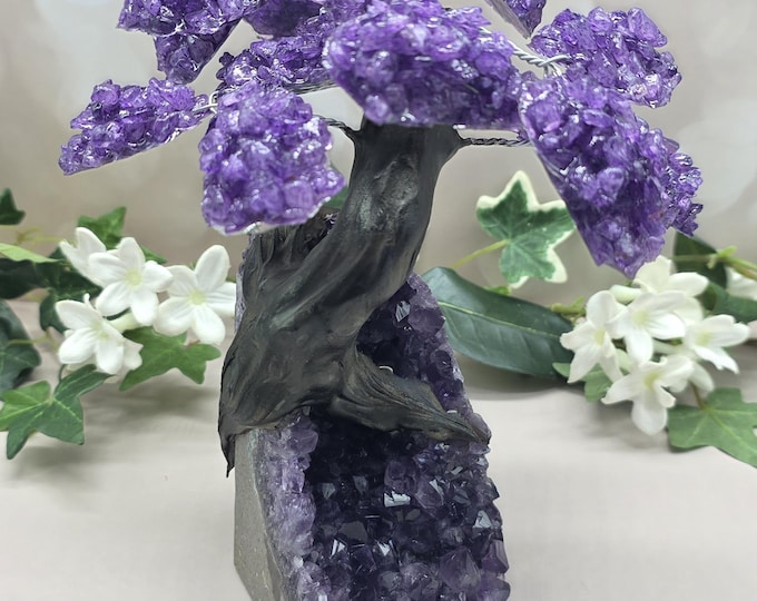 Uruguay Amethyst Geode Crystal Tree, Chip Bonsai Sculpture, Natural Purple Gemstone