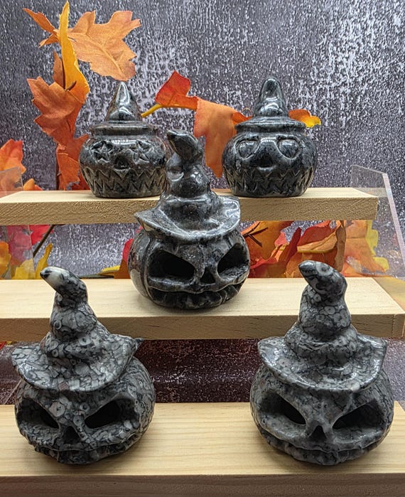 Crystal Halloween Jack-o'-Lantern Set of 5 – Crinoid, Yooperlite & Fireworks Stone Pumpkins – Candle Holder Decor – Spooky Crystal Gift