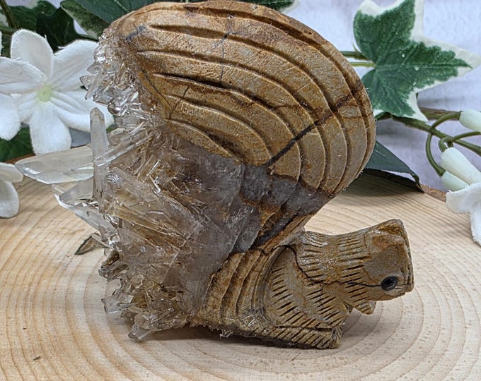 Hand-Carved Squirrel with Natural Quartz Cluster Tail • Unique Crystal Animal Carving • Woodland Decor • Quartz Point Cluster Sculpture