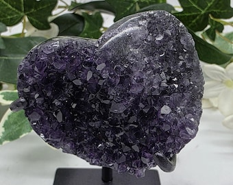 Dark Amethyst Druzy Heart on Stand | Agate Banding, Crystal Decor